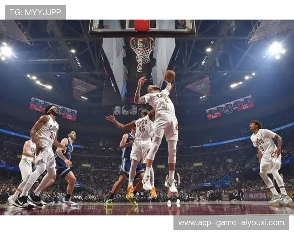 米切尔借掩护急停神准,骑士追分 米切尔借掩护急停神准,骑士追分