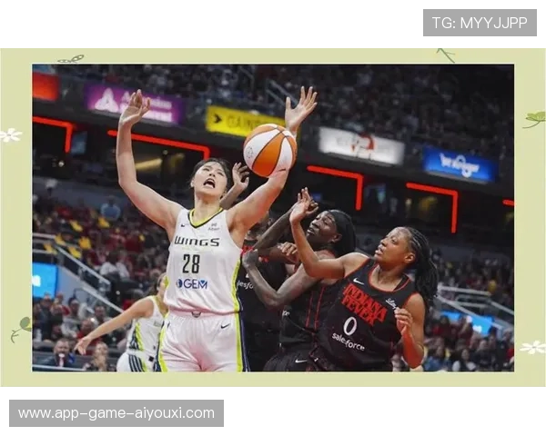 WNBA内线强势篮板再次点燃主队氛围