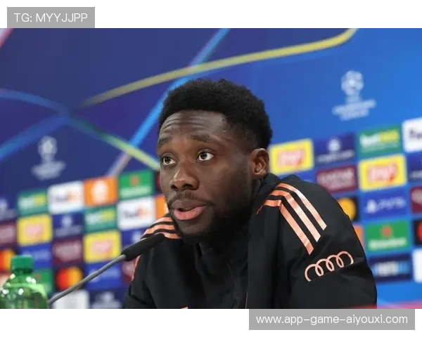 拜仁官宣续约阿方索·戴维斯，双方签署长约