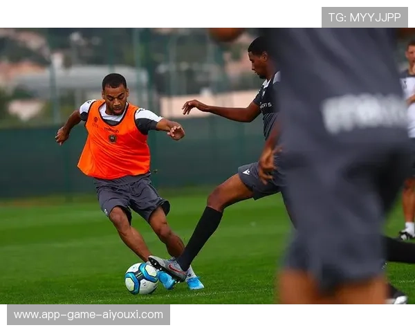 罗马拟把一线与二队的训练联系标准化以提升输送率，开启青训新篇章